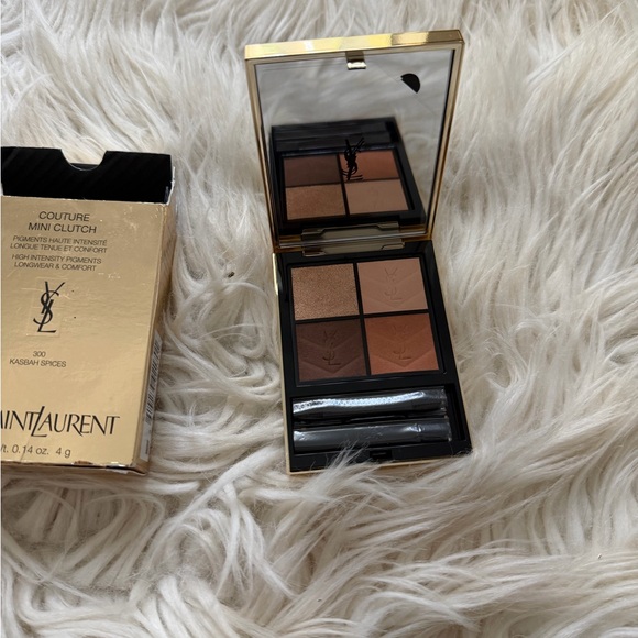 Yves Saint Laurent Black and Gold Mini Eyeshadow Palette - Picture 2 of 3